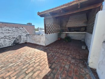 SE VENDE DUPLEX ZONA SAENZ PEÑA, APTO CREDITO