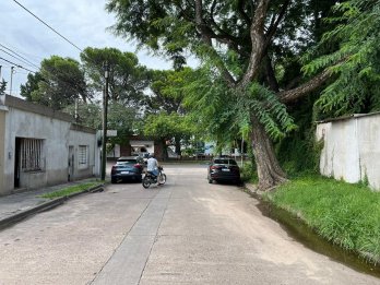 8 cocheras techadas en venta – Ideal inversión