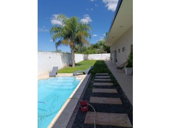 CASA EN VENTA TOMA VIEJA
