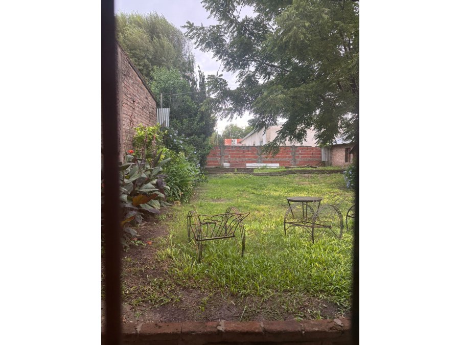 CASA EN VENTA - COLONIA AVELLANEDA