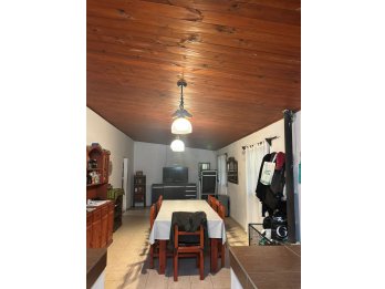CASA EN VENTA - COLONIA AVELLANEDA