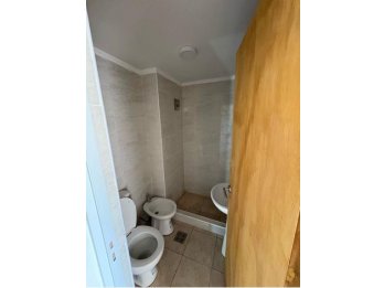 EN VENTA-MONOAMBIENTE AMUEBLADO EN CALLE LAPRIDA
