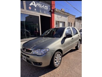 Palio 70.000km $8.000.000 y cuotas