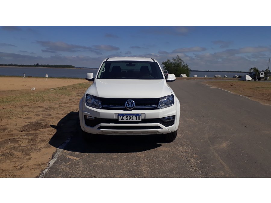 VENDO AMAROK CONFORTLINE 2.0 180 HP AT 4x2