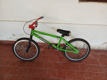 VENDO BICICLETA BMX RODADO 20