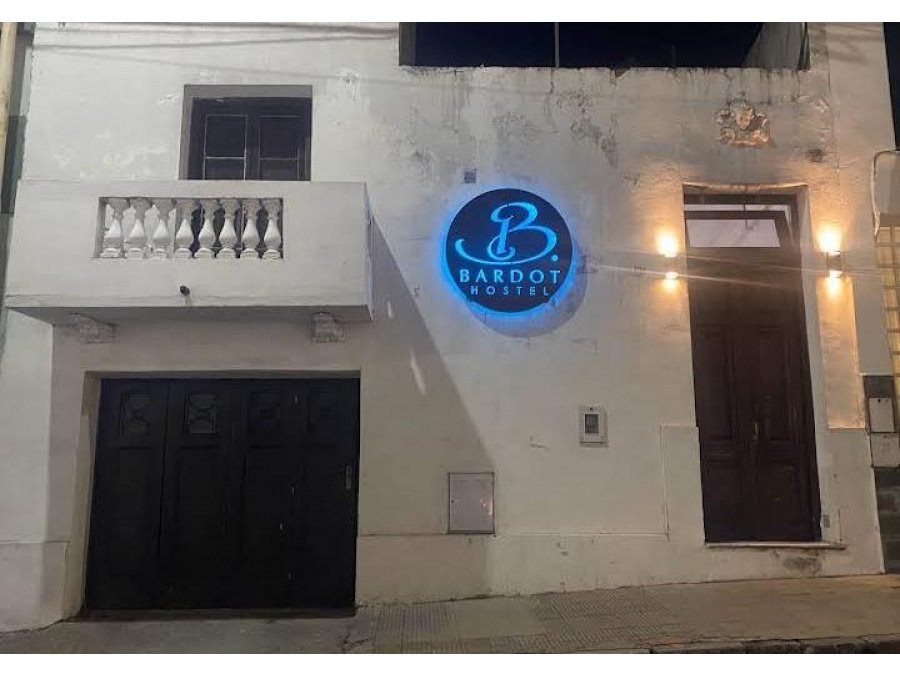 VENTA IDEAL VIVIENDA, OFICINAS O HOSTEL | ZONA CENTRO
