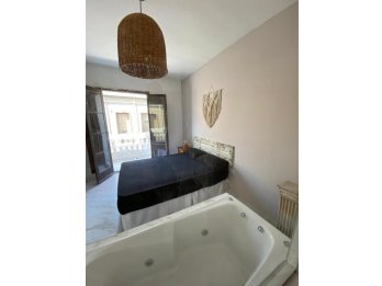 VENTA IDEAL VIVIENDA, OFICINAS O HOSTEL | ZONA CENTRO