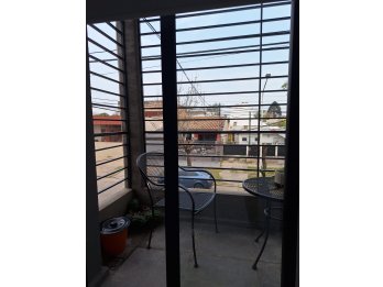 SE VENDE MONOAMBIENTE EN CALLE PASTEUR
