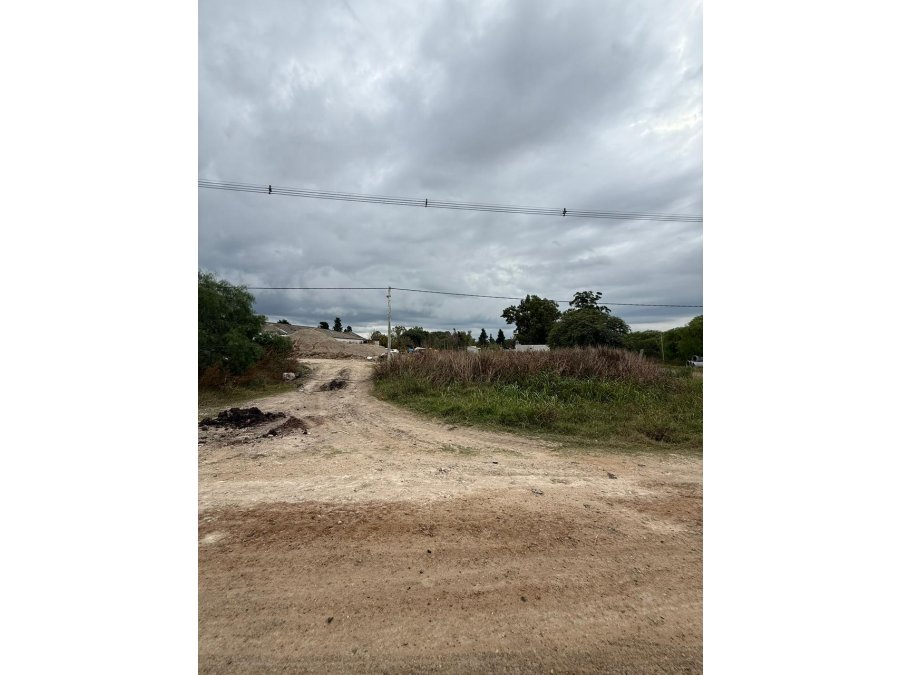 Zona La Virgen, Colonia Avellaneda - 3 Lotes en Venta