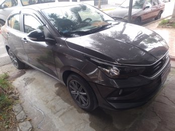 Vendo Fiat Cronos 1.3 nafta /AT