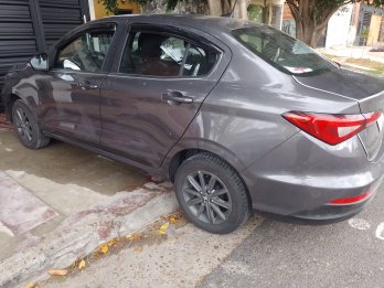 Vendo Fiat Cronos 1.3 nafta /AT