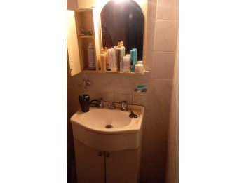 CASA A RECICLAR CON GRAN TERRENO AV MONTIEL