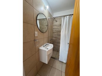 En venta- Departamento 1 dormitorio.- Oro verde