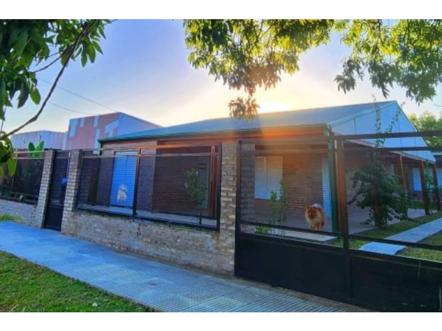 VENTA CASA COLONIA AVELLANEDA APTA CREDITO HIPOTECARIO/IAF