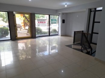 En venta oficina zona parque !