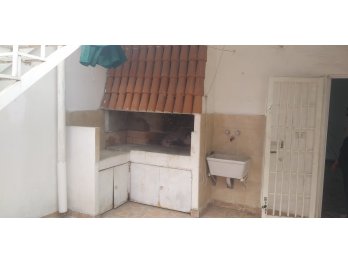 Alem 941 zona 5 Esquinas