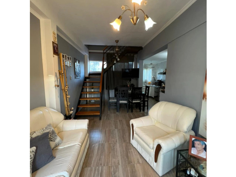 DEPARTAMENTO 4 DORMITORIOS REFACCIONADO A NUEVO | PARANÁ V