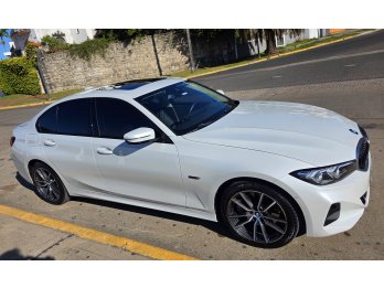 BMW 330e HIBRIDO ELECTRICO FULL LINEA 2024