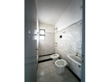 🏡 **CASA EN PLANTA ALTA – OPORTUNIDAD DE INVERSIÓN**
