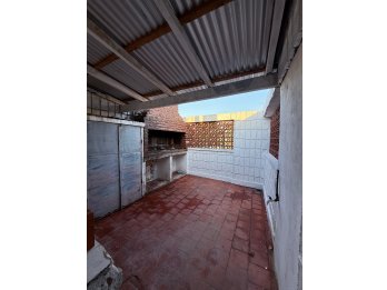 🏡 **CASA EN PLANTA ALTA – OPORTUNIDAD DE INVERSIÓN**