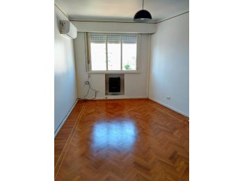 ALQUILO HERMOSO Y AMPLIO DEPARTAMENTO SOBRE CALLE ALAMEDA