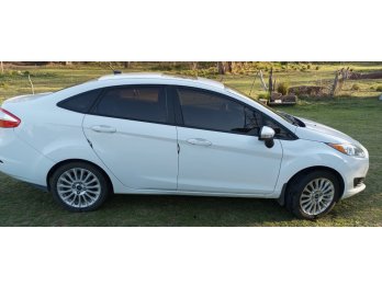 VENDO FIESTA KINETIC SEGUNDA MANO 82000km