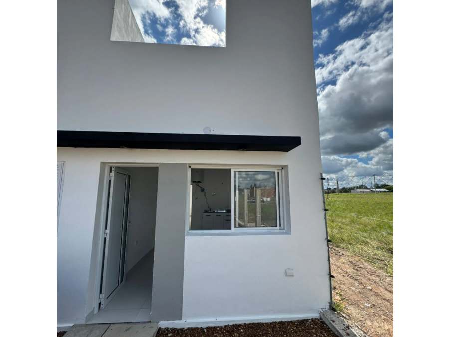 DEPARTAMENTO EN PLANTA BAJA CON PATIO LOTEO SOL A SOL