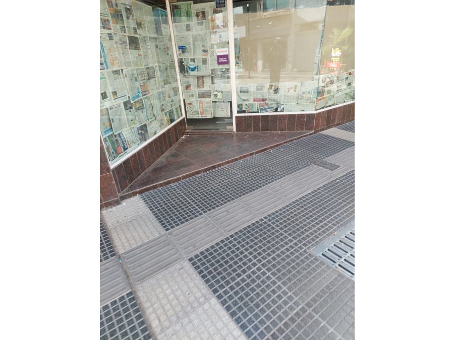 ALQUILO LOCAL COMERCIAL EN PEATONAL SAN MARTIN