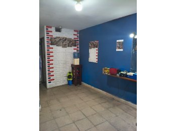 Alquilo local Los Ceibos