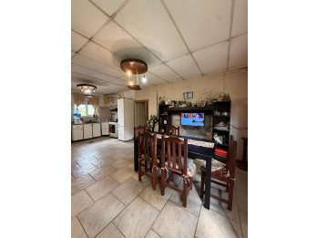 Zona Prado Español, Col. Avellaneda - Casa Quinta en Venta