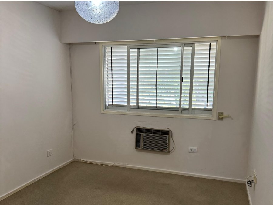 Alquiler departamento 2 dormitorios con cochera zona Parque