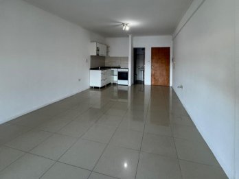 Alquiler monoambiente – Zona Santa Cruz y Urug