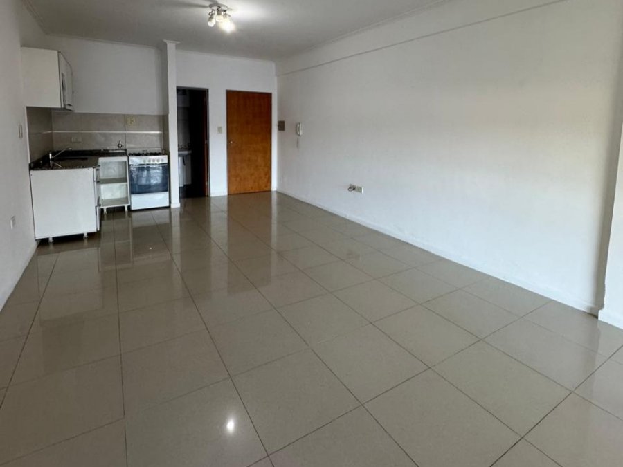 Alquiler monoambiente – Zona Santa Cruz y Urug
