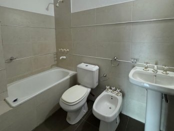 Alquiler monoambiente – Zona Santa Cruz y Urug