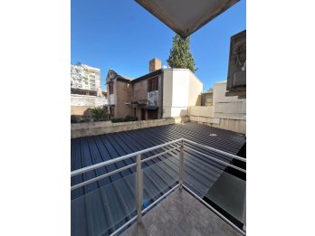 En venta lindo monoambiente en calle R. del Tala.