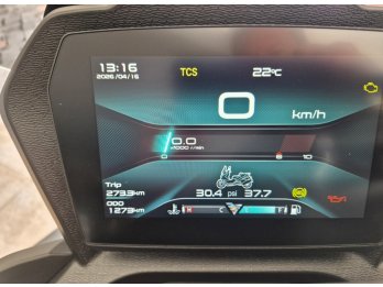 Voge Sr3 año 2025 con 1.300 km Excelente Estado