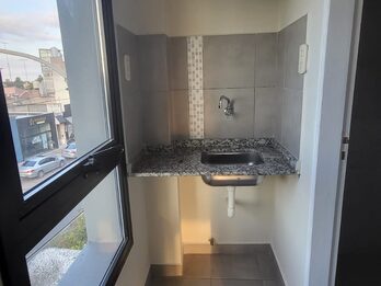 ALQUILO OFICINA-CONSULTORIO