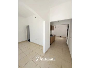 VENTA CASA RETASASA - 3 DORMITORIOS + COCHERA + FONDO
