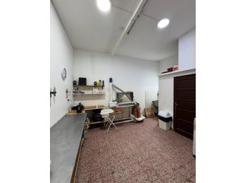 VENDO LOCAL COMERCIAL Zona registro de conducir Paraná
