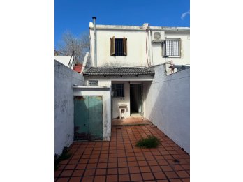 VENDO DÚPLEX en Zona calle Gutierrez y Montiel PARANÁ