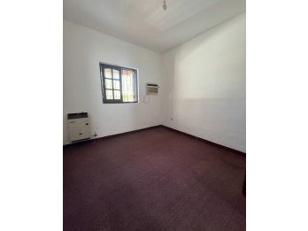 VENDO DÚPLEX en Zona calle Gutierrez y Montiel PARANÁ