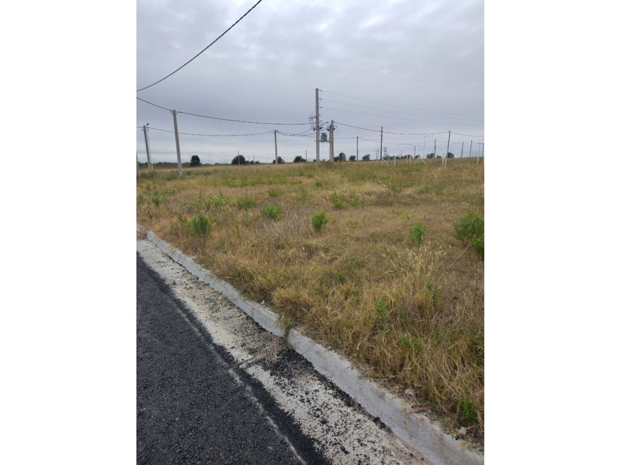 Se vende terreno de 384 m2 en Santa Ana
