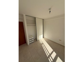 SE VENDE DEPARTAMENTO DE DOS DORMITORIOS ZONA CENTRO