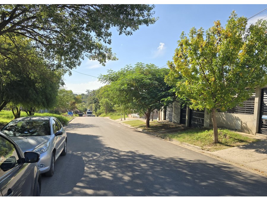 Lote en zona toma nueva Paraná barrio judiciales