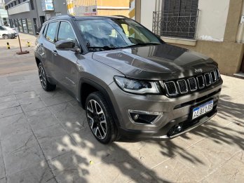 JEEP Limited Full 2.4 Automática AT9 2021 (103.000 km)