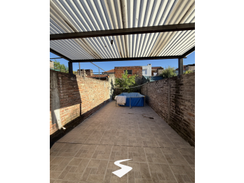 DUPLEX ZONA AV DE LAS AMERICAS