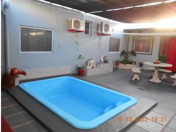 DUEÑO VENDE EXCELENTE CASA Y ZONA , APTA CREDITO.