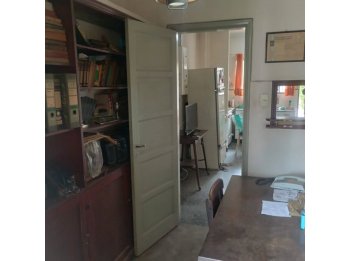 VENDO CASA CENTRICA EN PLANTA BAJA