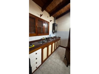 EN VENTA CASA ESTILO CHALET APTA CREDITO