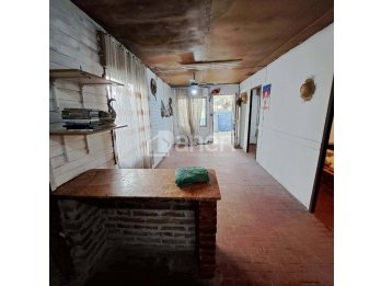 VENDE -  CASA A PASOS DEL RIO PARANA, Villa Urquiza